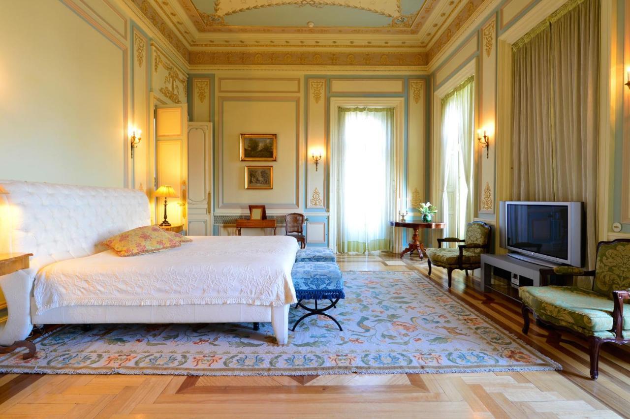 Pestana Palace Lisboa Hotel & National Monument - The Leading Hotels Of The World Esterno foto A bedroom at the hotel