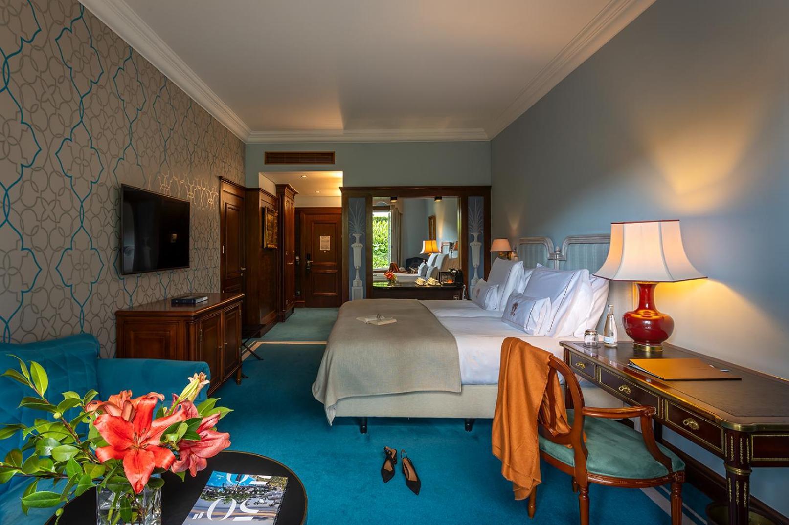 Pestana Palace Lisboa Hotel & National Monument - The Leading Hotels Of The World Esterno foto A room at the hotel