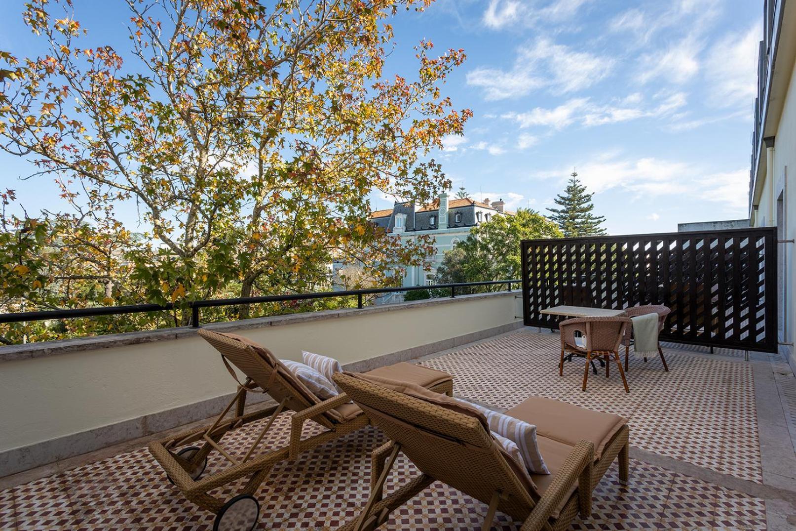 Pestana Palace Lisboa Hotel & National Monument - The Leading Hotels Of The World Esterno foto Rooftop terrace