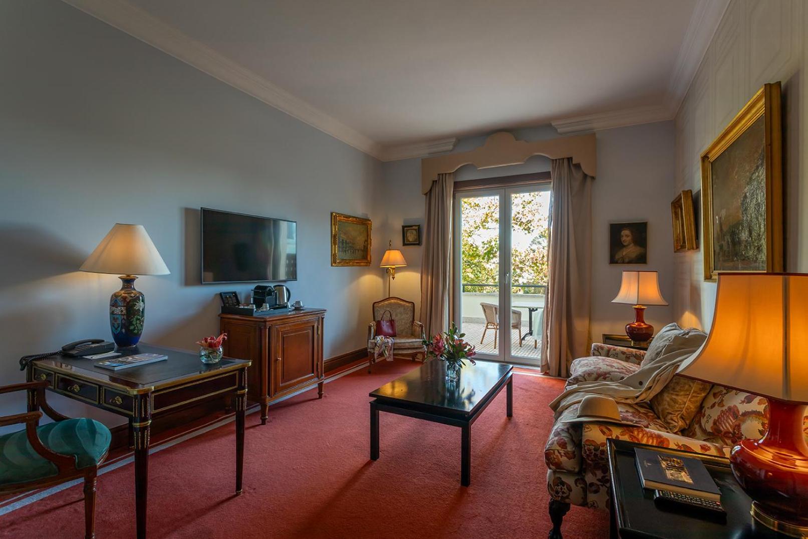 Pestana Palace Lisboa Hotel & National Monument - The Leading Hotels Of The World Esterno foto A room at the hotel