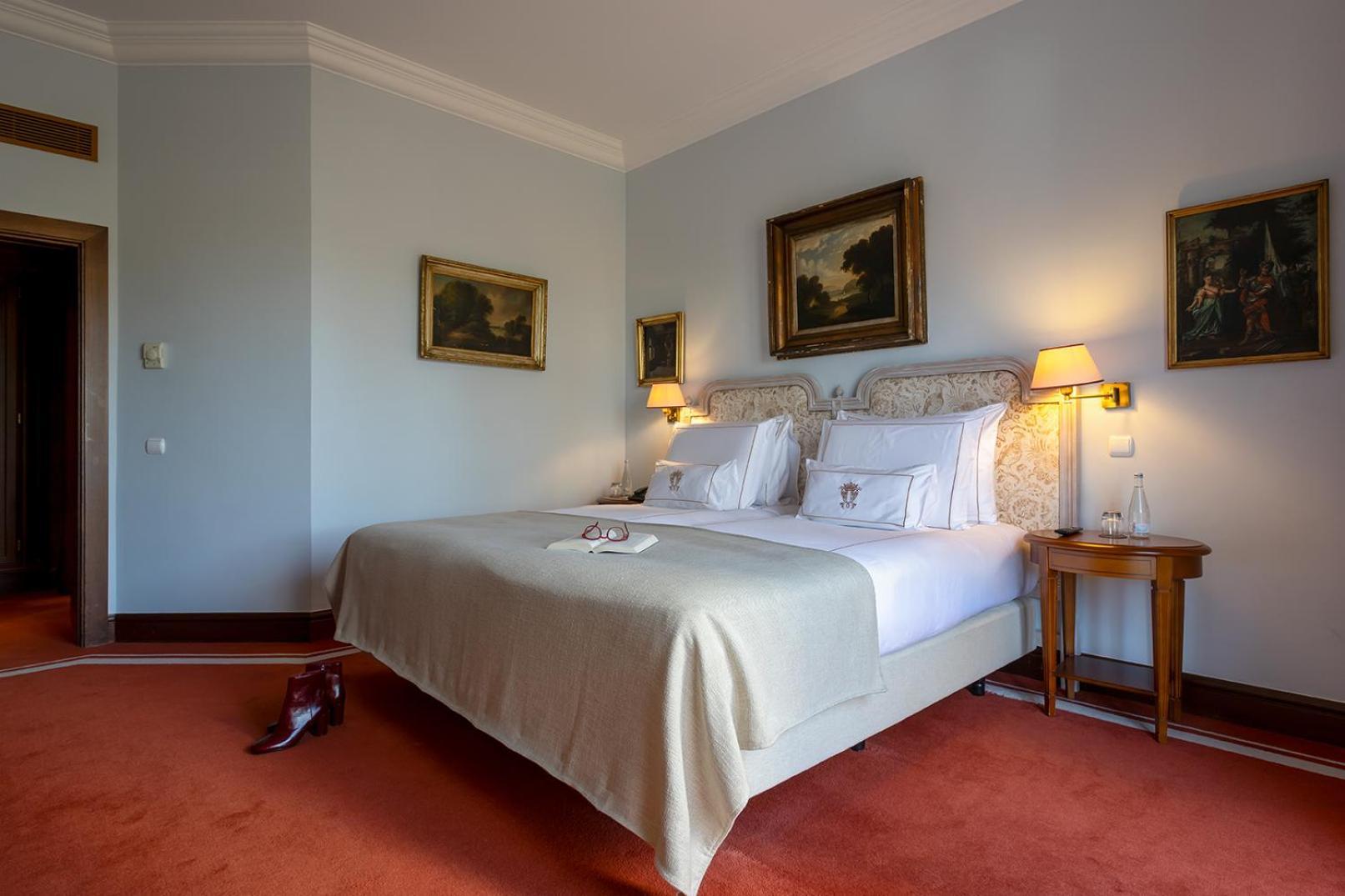 Pestana Palace Lisboa Hotel & National Monument - The Leading Hotels Of The World Esterno foto A room at the Hotel